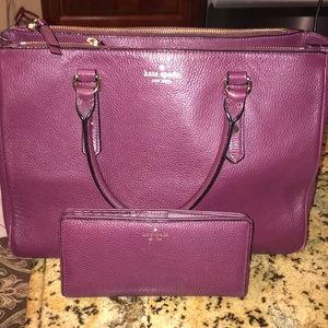 Kate spade purse, I have matching wallet. Sold separately